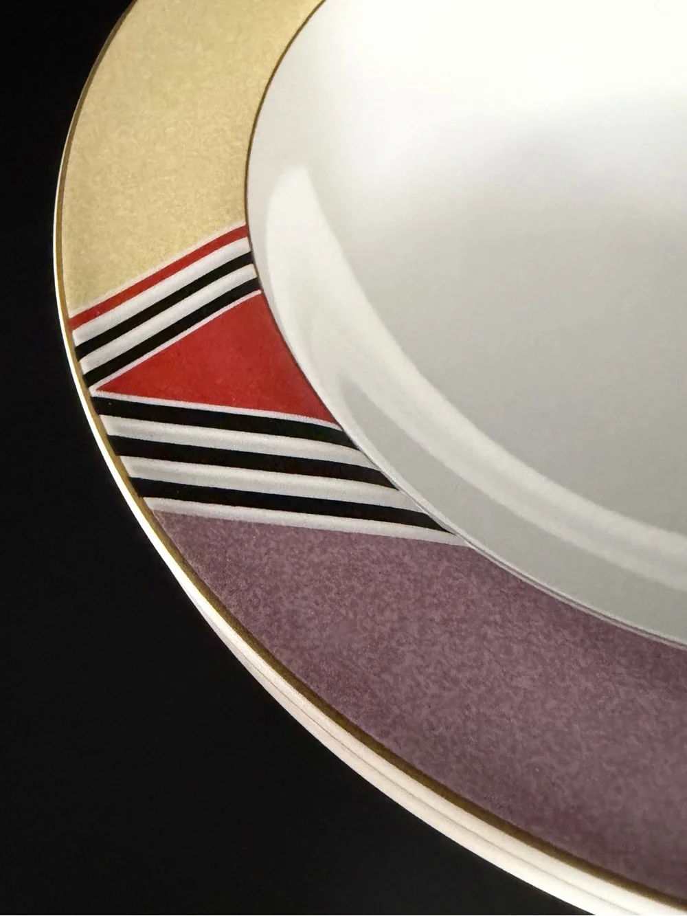 Studio Nova Eastside Red 8 5/8” Soup Bowls Set of 6 HG212 Discontinued